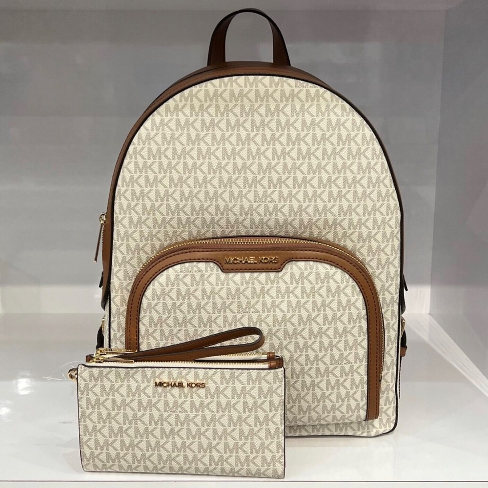 Michael Kors Jaycee Large Backpack + Wallet Set In Vaniila  Signature NEW